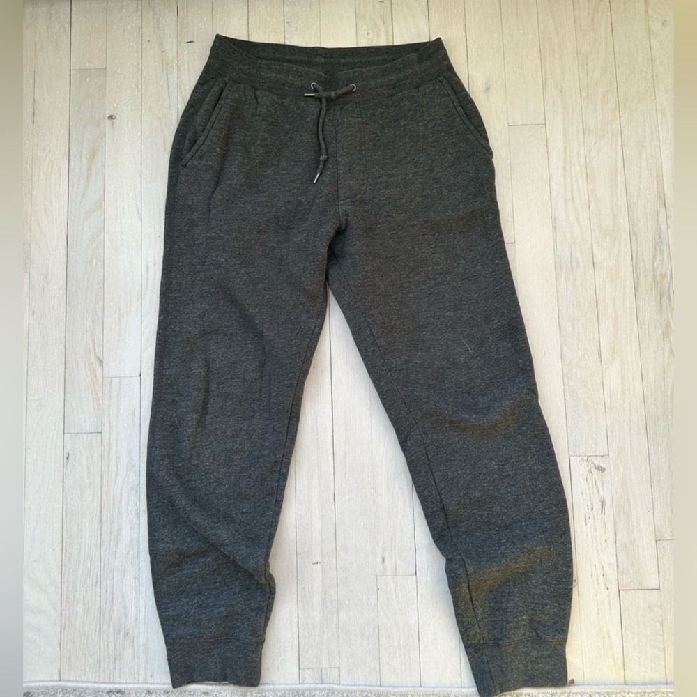 Uniqlo Dark Gray Lined Joggers